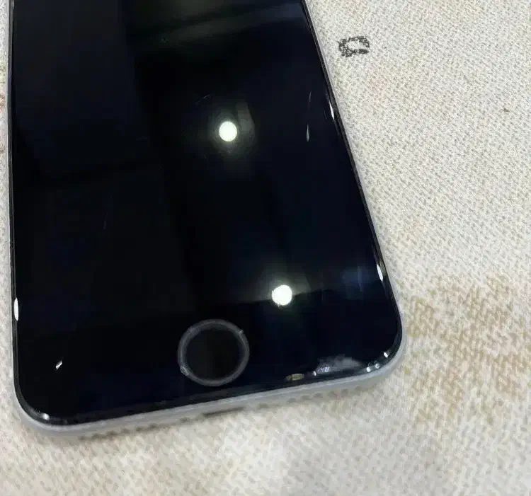 Iphone se2020|موبایل|چابهار, |دیوار