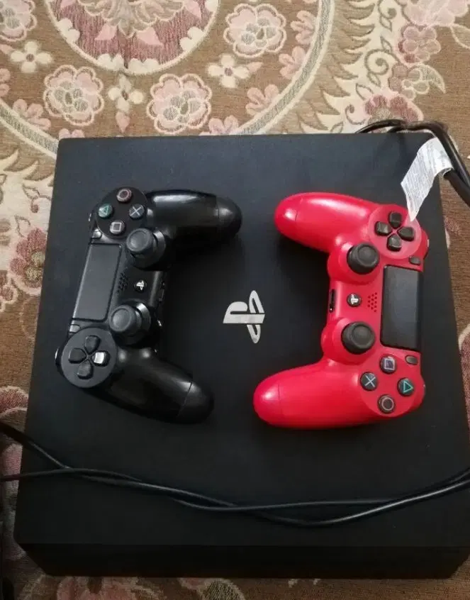 ps4 pro 1tra|کنسول، بازی ویدئویی و آنلاین|سنندج, |دیوار