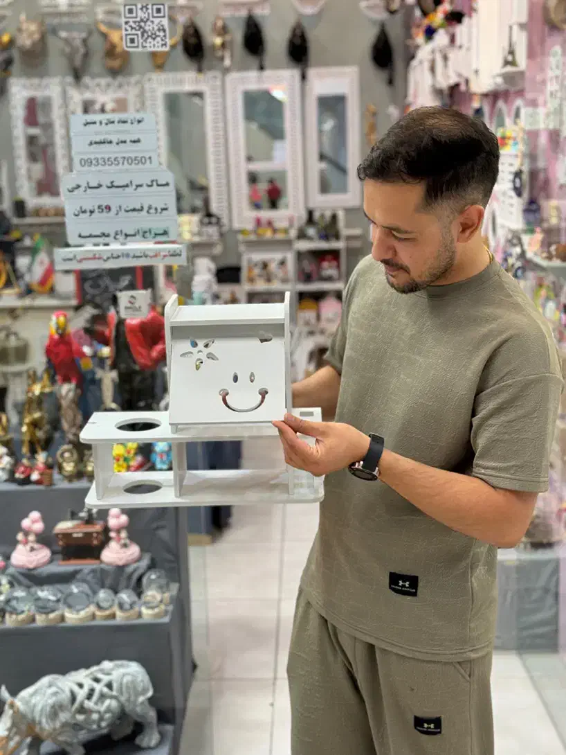 شلف جاسشواری لبخند و جای لوازم آرایشی نظم دهنده|لوازم نظافت|مشهد, نرگس (شهرک غرب)|دیوار