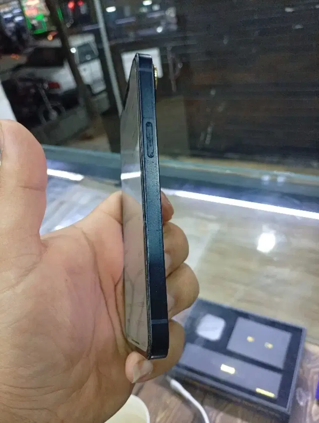 92 IPhone 13|موبایل|قم, شاه ابراهیم|دیوار