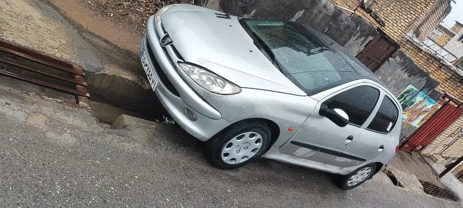 206|خودرو سواری و وانت|شهرکرد, |دیوار