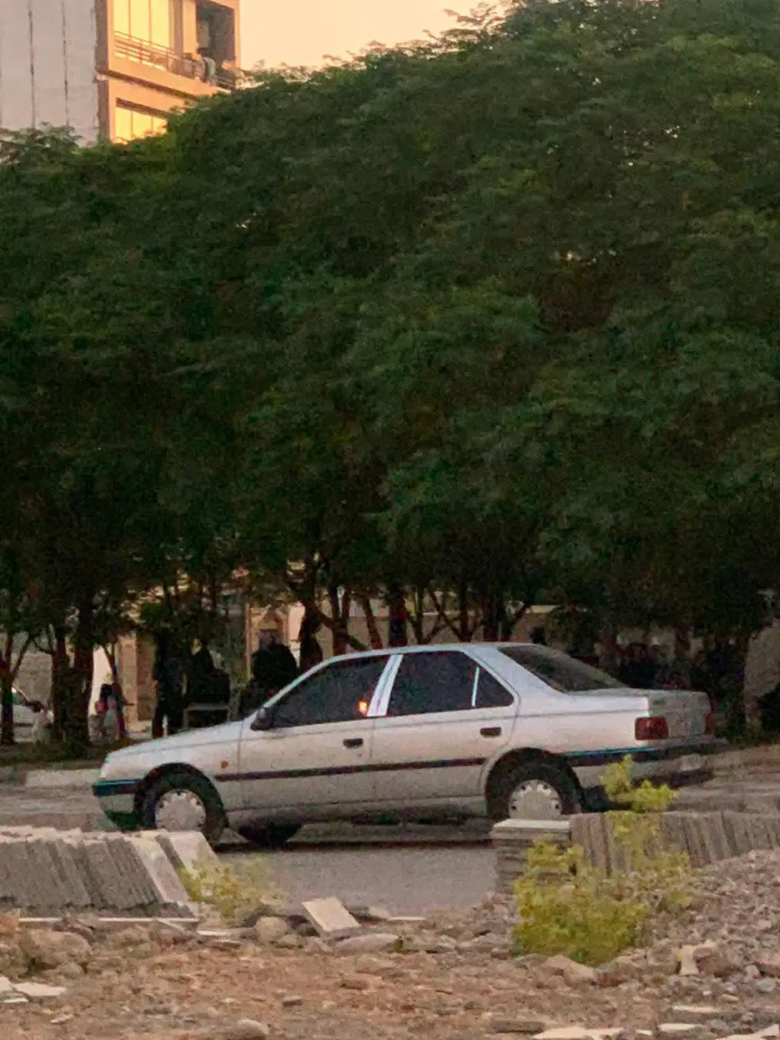 405|خودرو سواری و وانت|ایلام, |دیوار