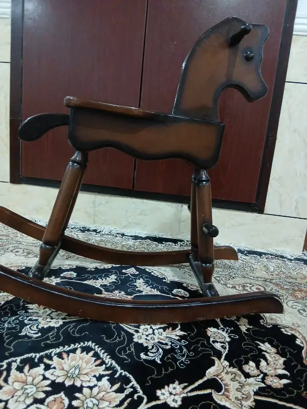 اسب چوپی|مجسمه، تندیس، ماکت|دورود, |دیوار