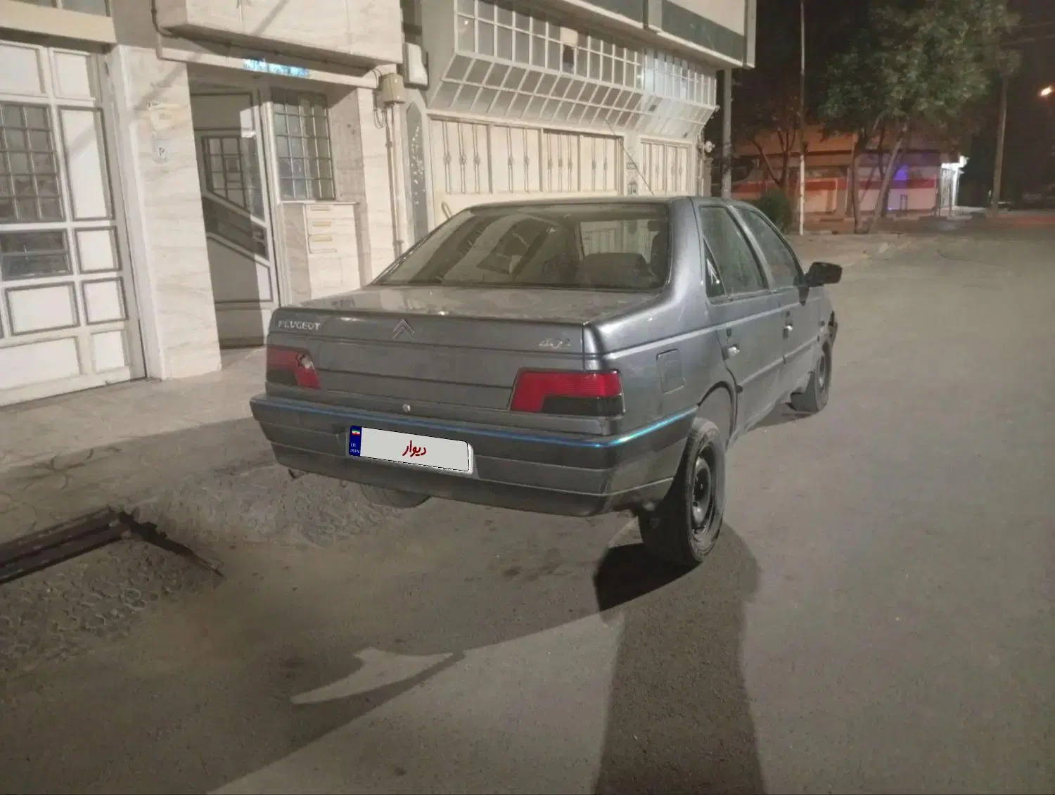 پژو|خودرو سواری و وانت|شاهین‌شهر, خانه کارگر|دیوار