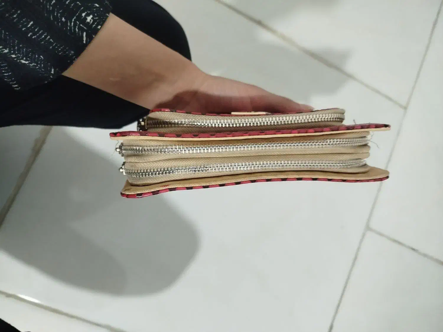 ارزون|کیف، کفش، کمربند|مشهد, کلاته برفی|دیوار