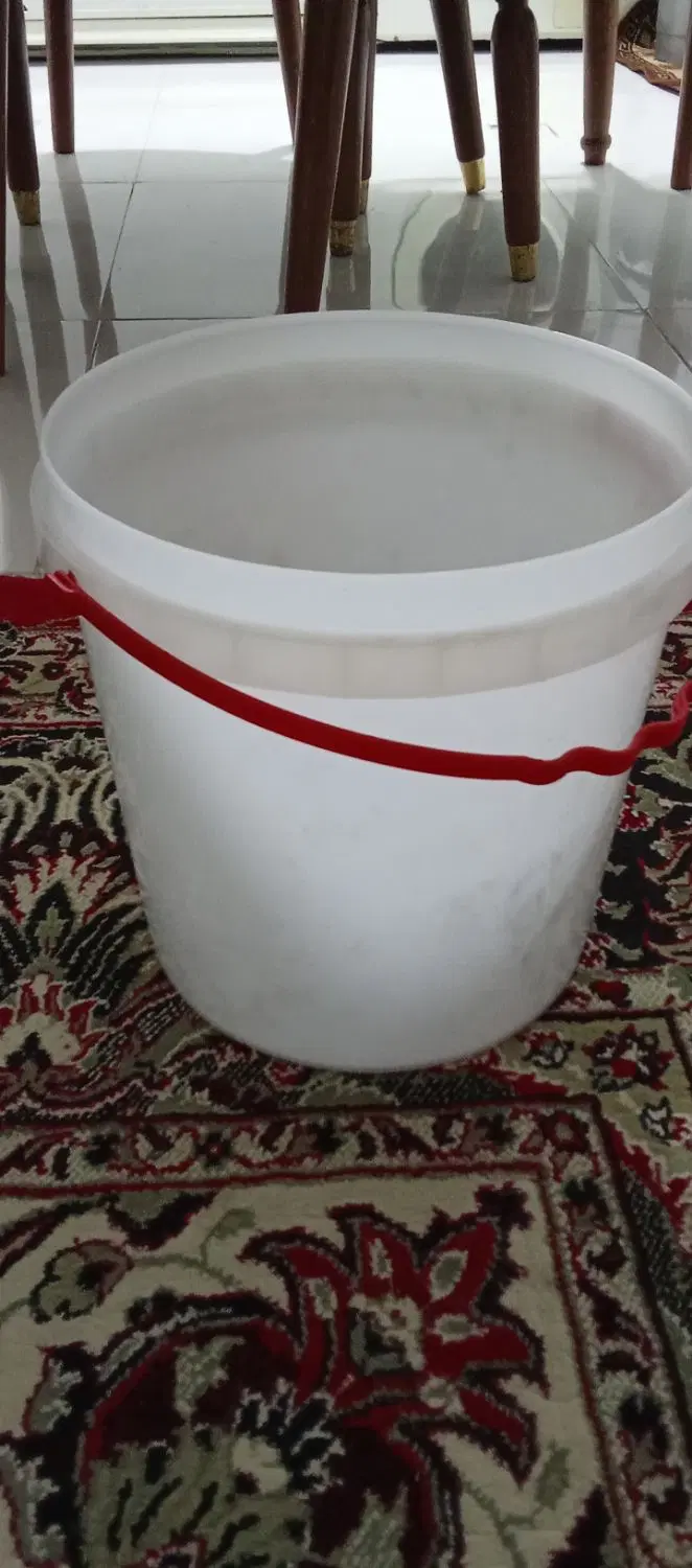 سطل|ظروف نگهدارنده، پلاستیکی، یک‌بارمصرف|رشت, آب و برق|دیوار