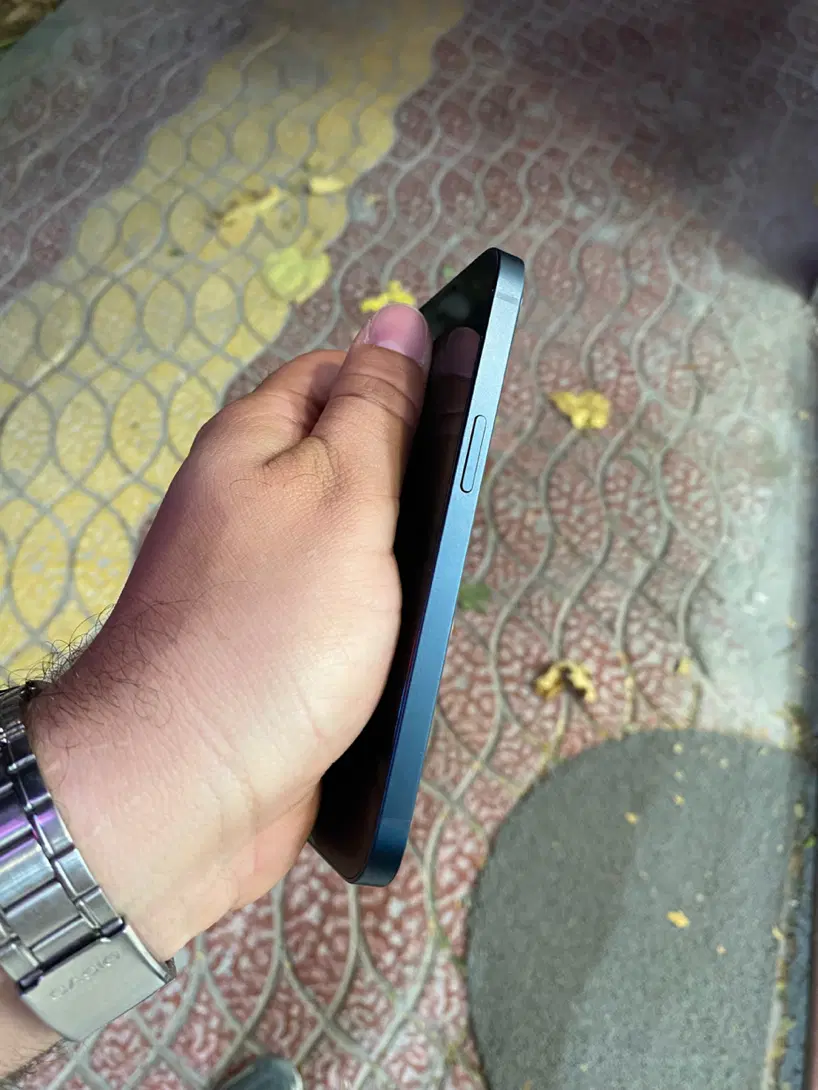 iPhone 13|موبایل|بجنورد, |دیوار
