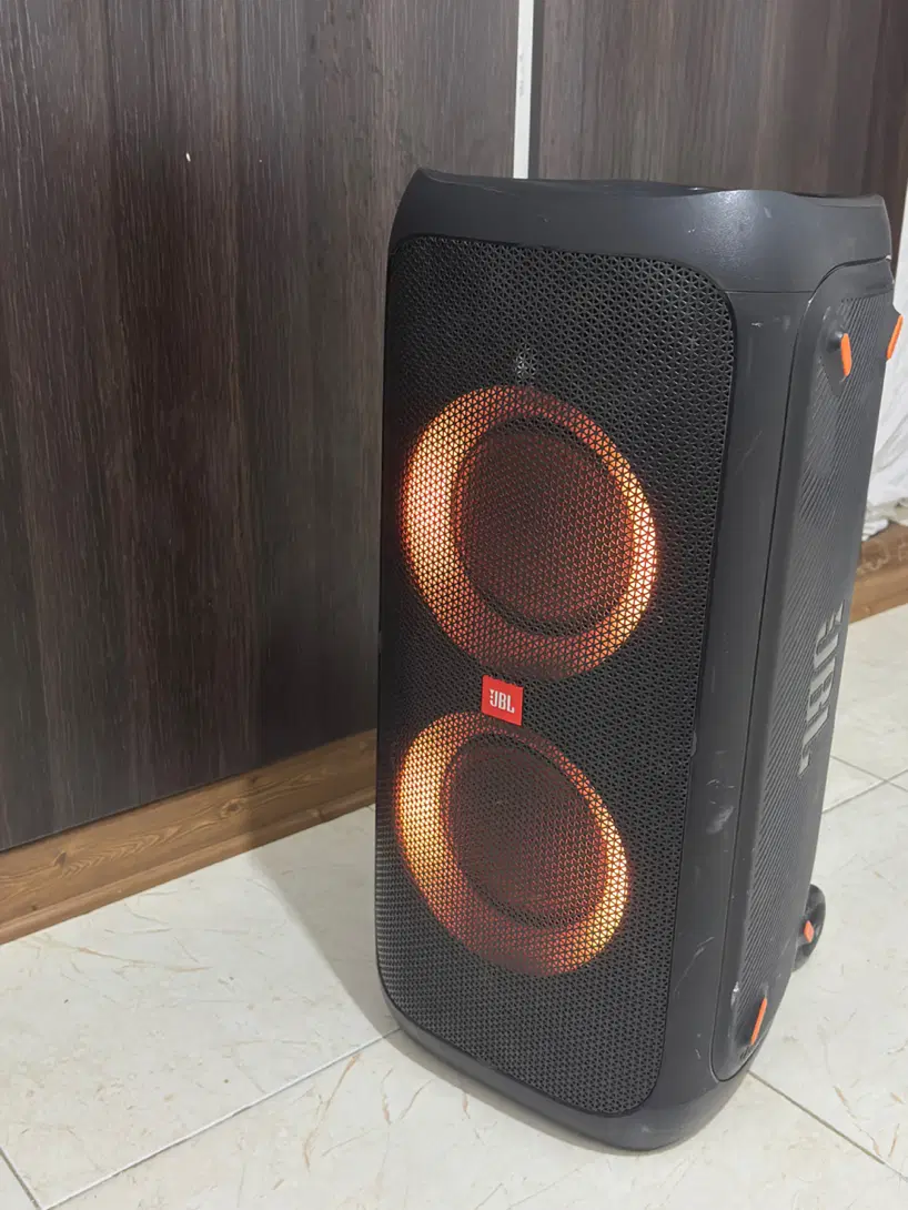 Jbl partybox 310|سیستم صوتی خانگی|شیراز, شهرک استقلال|دیوار