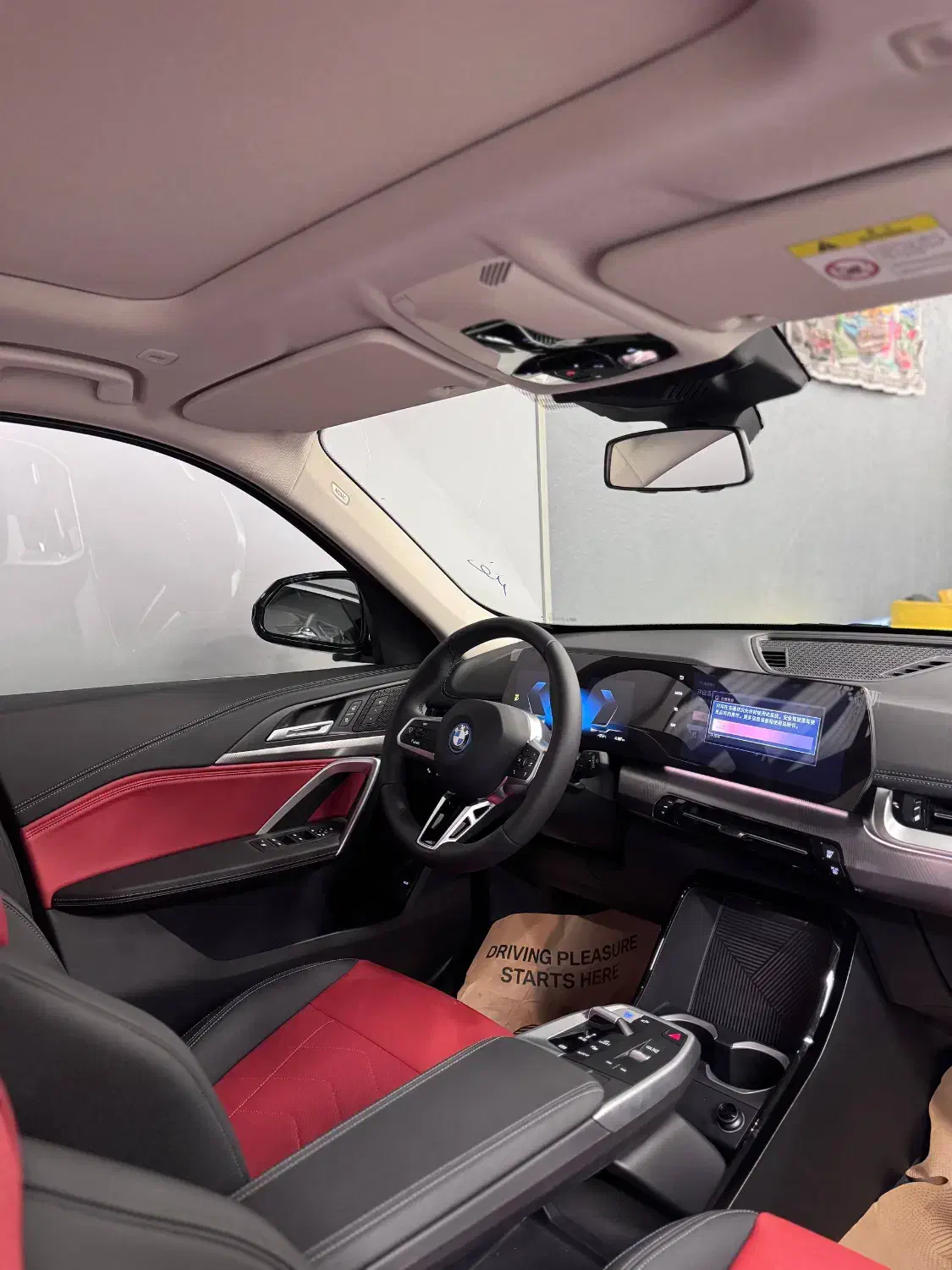 بی ام و BMW ix1 مدل ۲۰۲۵|خودرو سواری و وانت|تهران, آسمان|دیوار