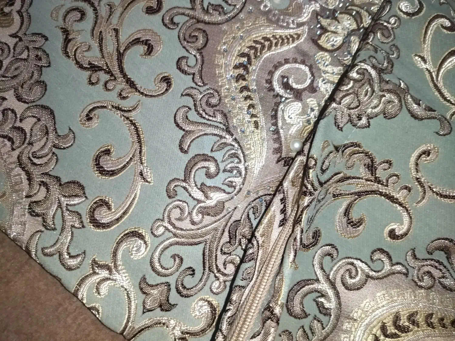 رو بالشی|رختخواب، بالش، پتو|قم, زند آباد|دیوار