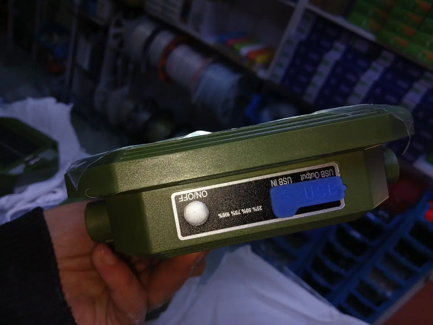 شارژ مجددپروژکتورخورشیدی پاوربانکدار|سیستم صوتی خانگی|سنندج, |دیوار