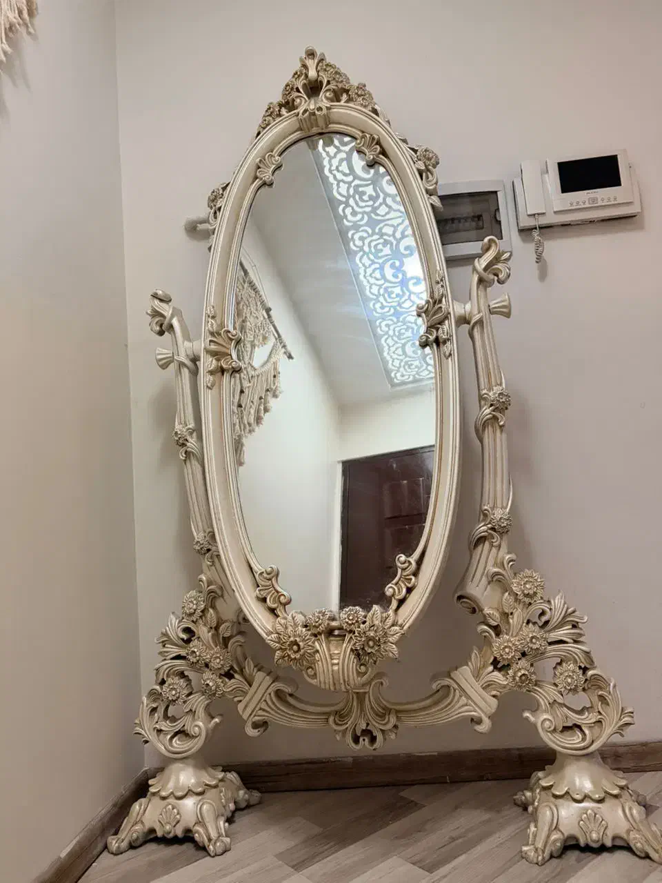 آینه قدی|آینه|کرج, مطهری|دیوار