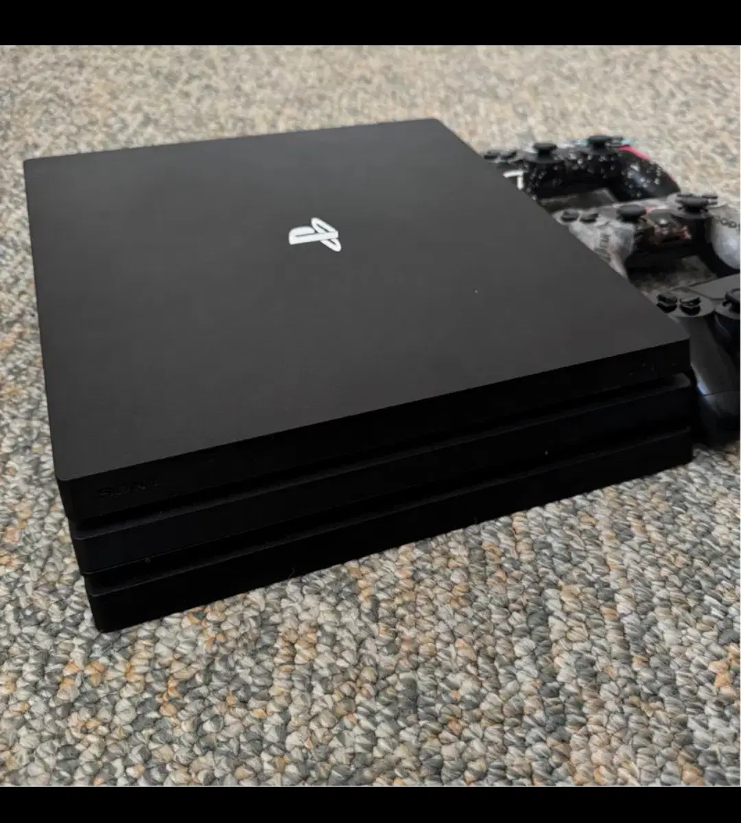 ps4 pro|کنسول، بازی ویدئویی و آنلاین|خرمآباد, |دیوار