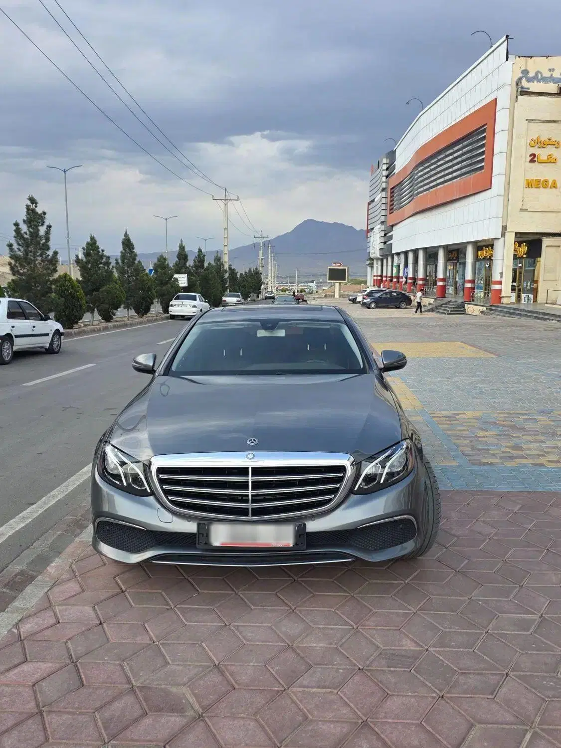 مرسدس بنز E300|خودرو سواری و وانت|جلفا, |دیوار
