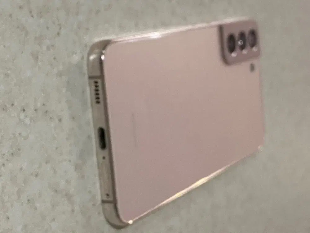 s22+5g|موبایل|شیراز, قدوسی غربی|دیوار