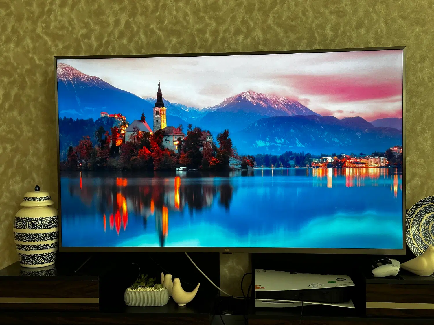 Mi tv4s|تلویزیون و پروژکتور|مشهد, راهنمایی|دیوار