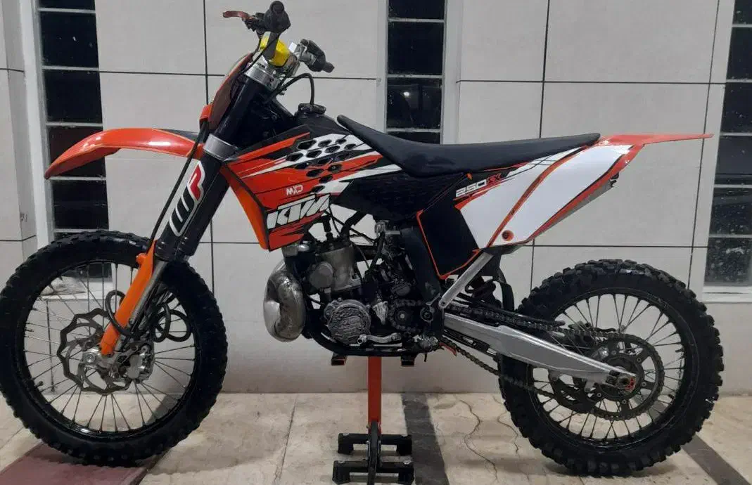 ktm، yz|موتورسیکلت|تهران, بهارستان|دیوار
