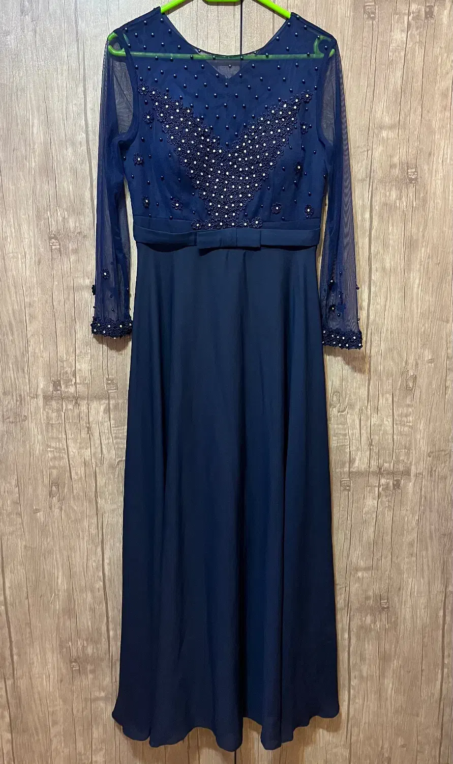 لباس|لباس|بندرعباس, |دیوار