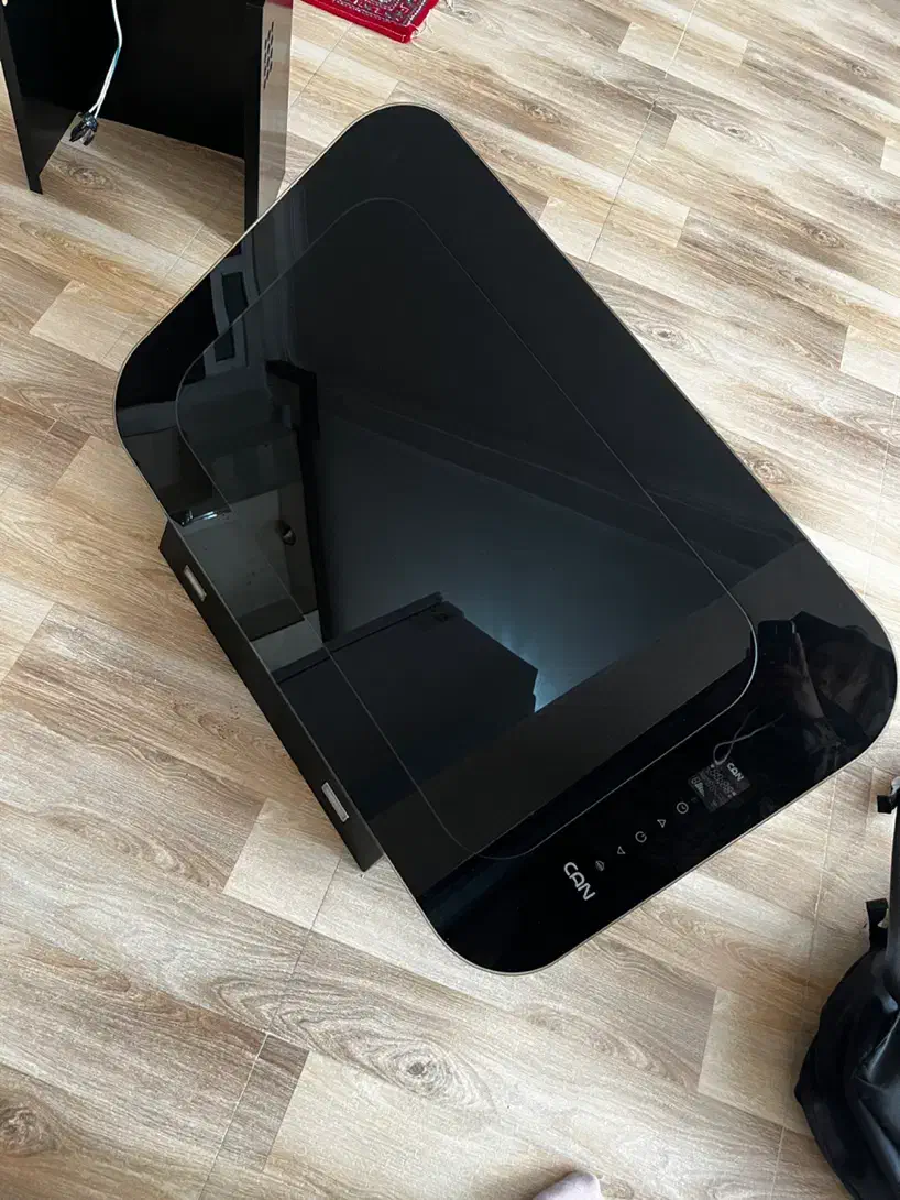 هود لمسی کن|هود|مشگین شهر, |دیوار