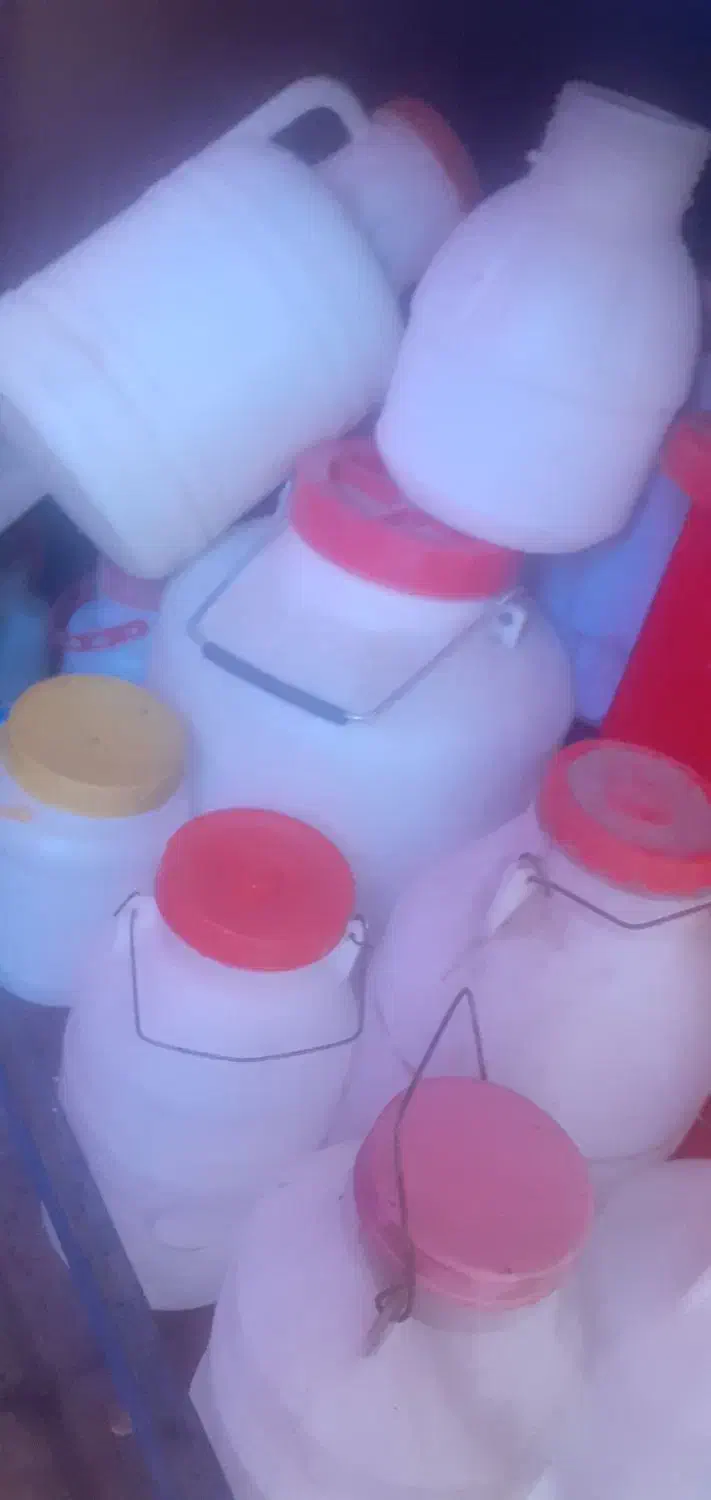 دبه و شیشه|ظروف نگهدارنده، پلاستیکی، یکبارمصرف|تربتحیدریه, باغ ملی|دیوار