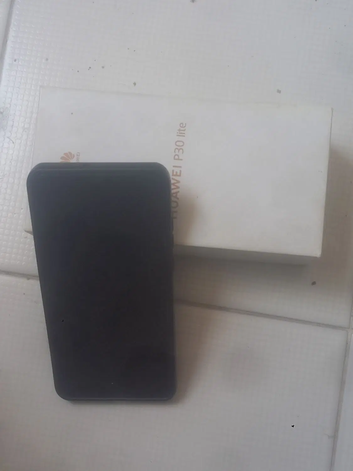گوشی p30lite|موبایل|مشهد, گاز|دیوار