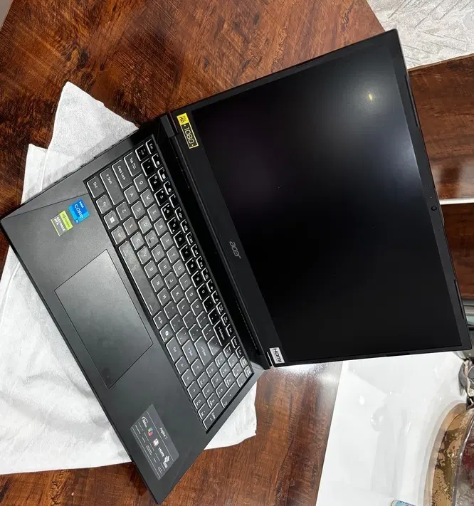 لپتاب acer Aspire 7|رایانه همراه|جیرفت, |دیوار