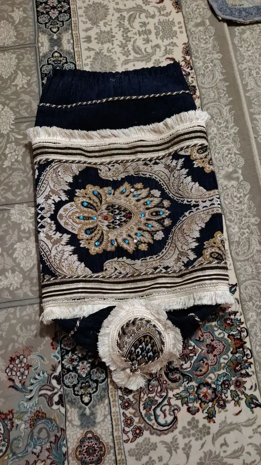 10 عدد روبالشتی و روبالشتی پشتی|پشتی|یاسوج, |دیوار