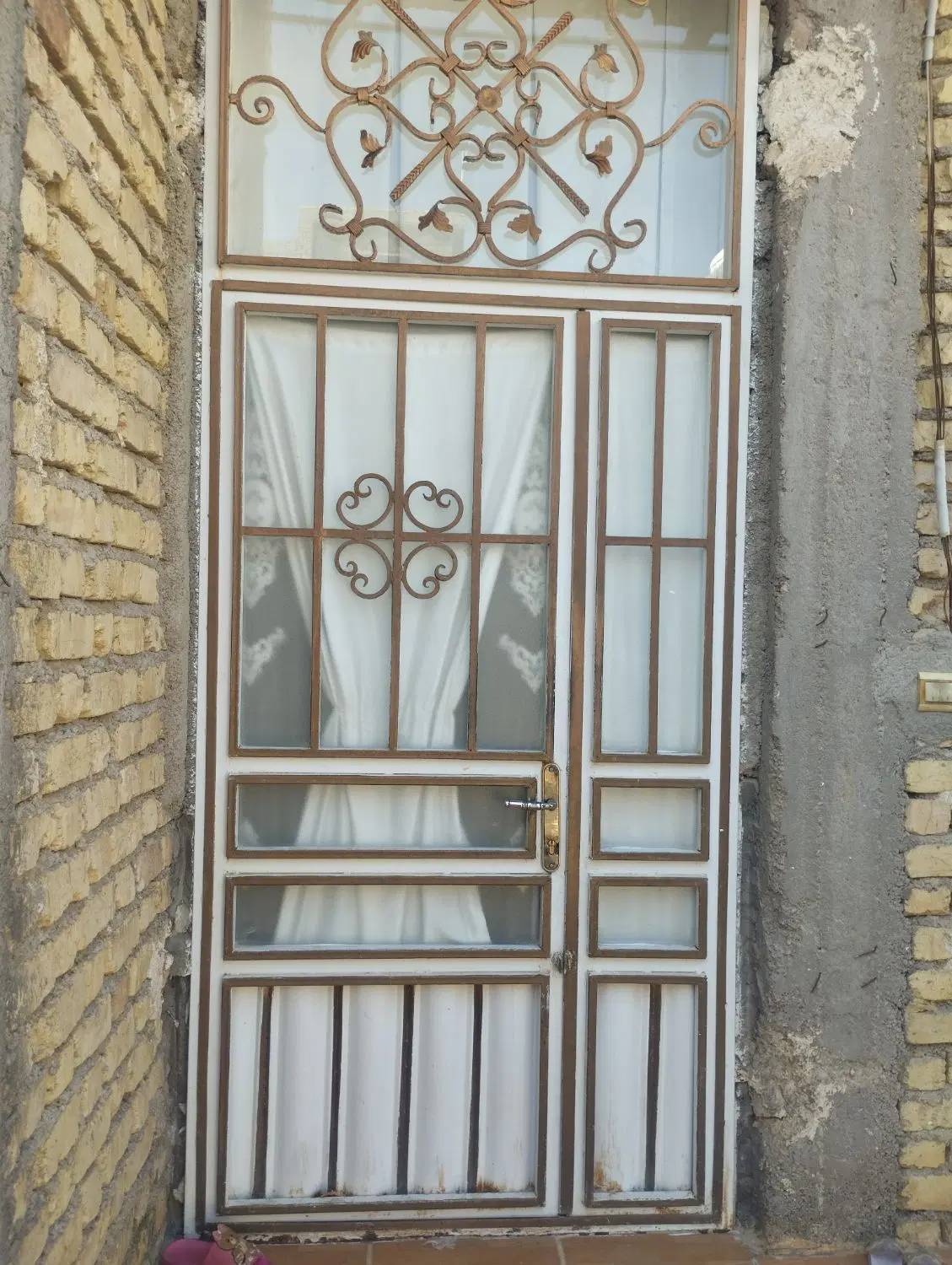 درب|مصالح و تجهیزات ساختمان|داراب, |دیوار