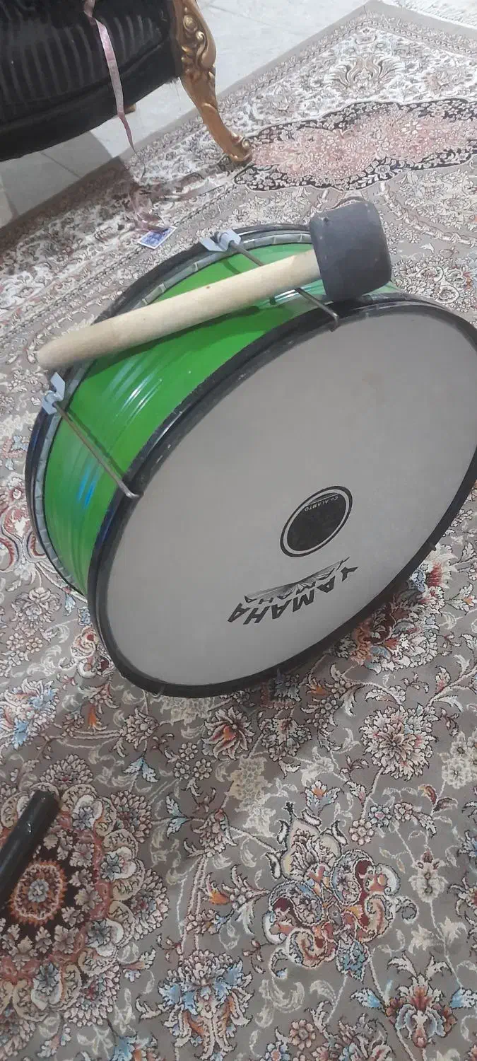 طبل|درام و پرکاشن|گیلان غرب, |دیوار