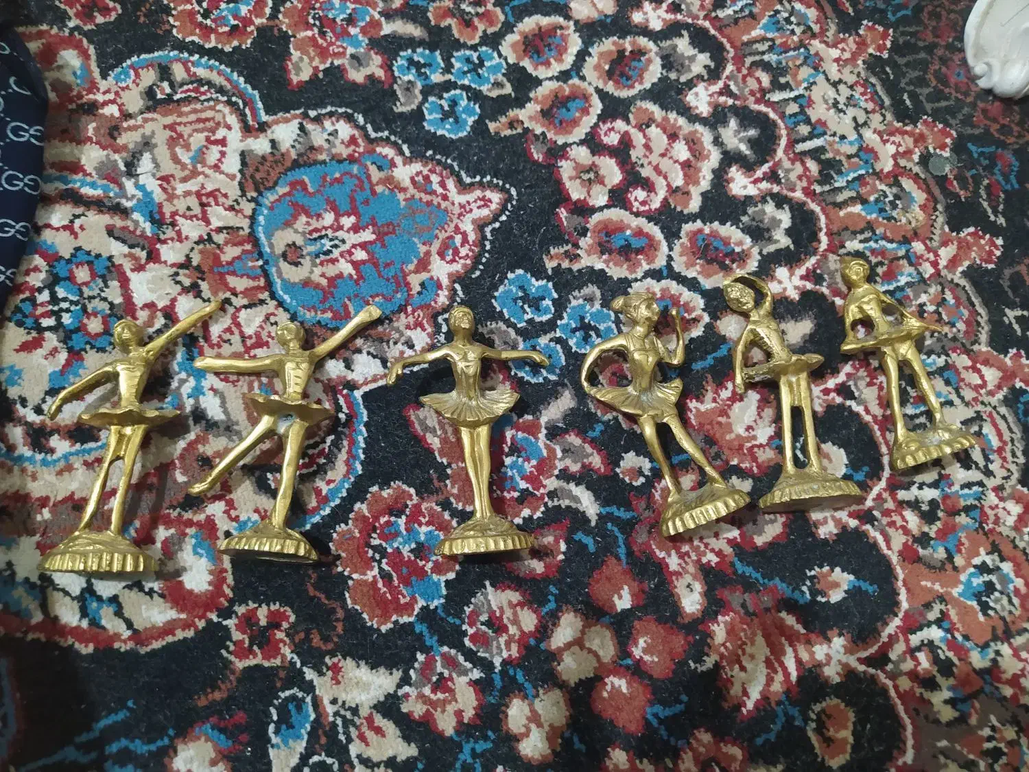 برنزخالص|مجسمه، تندیس، ماکت|رودهن, |دیوار