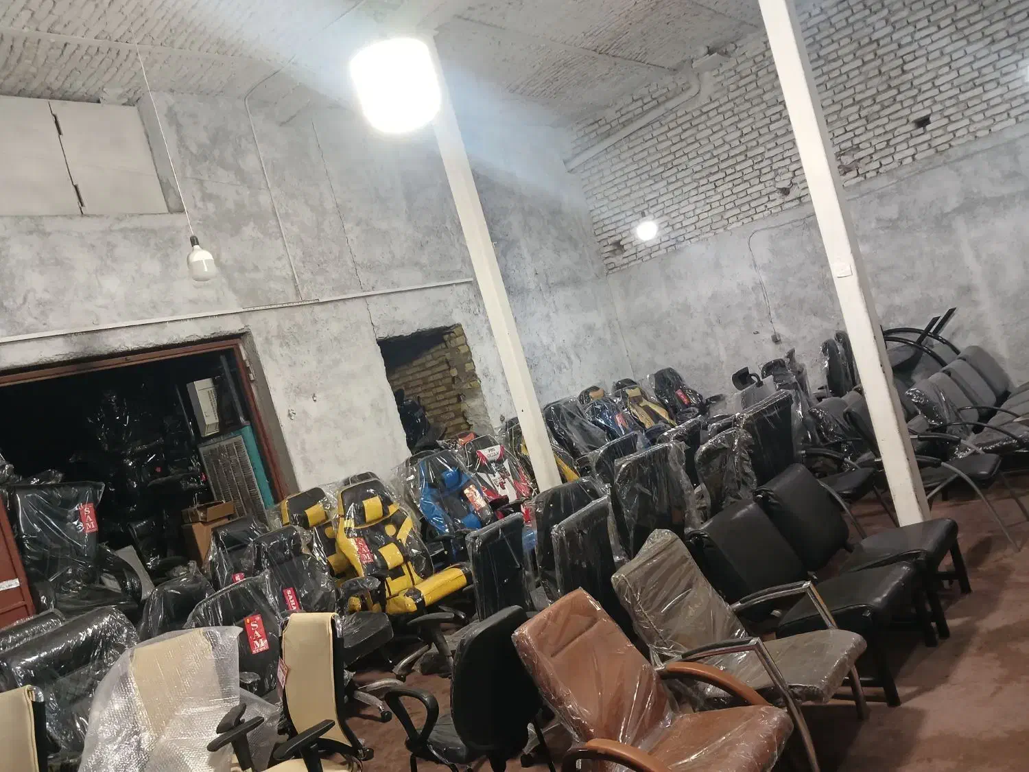 حراج صندلی میز|صندلی و نیمکت|مشهد, وحید|دیوار