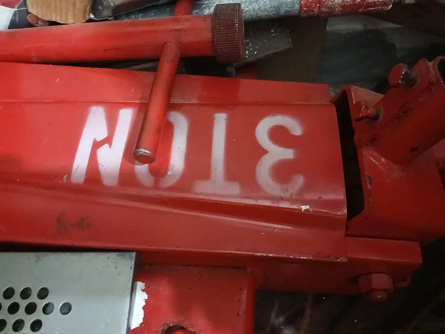 معین زاده|ابزارآلات|اهواز, معین زاده|دیوار