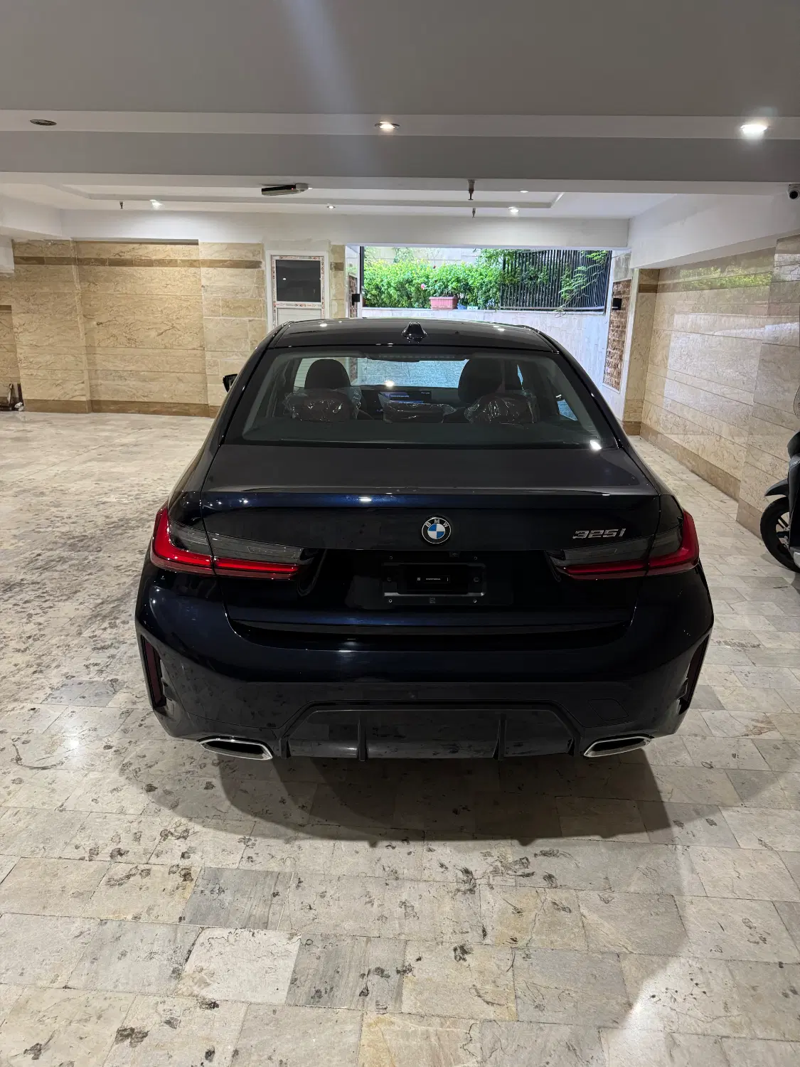 BMW 325 i 2025|خودرو سواری و وانت|تهران, ولنجک|دیوار