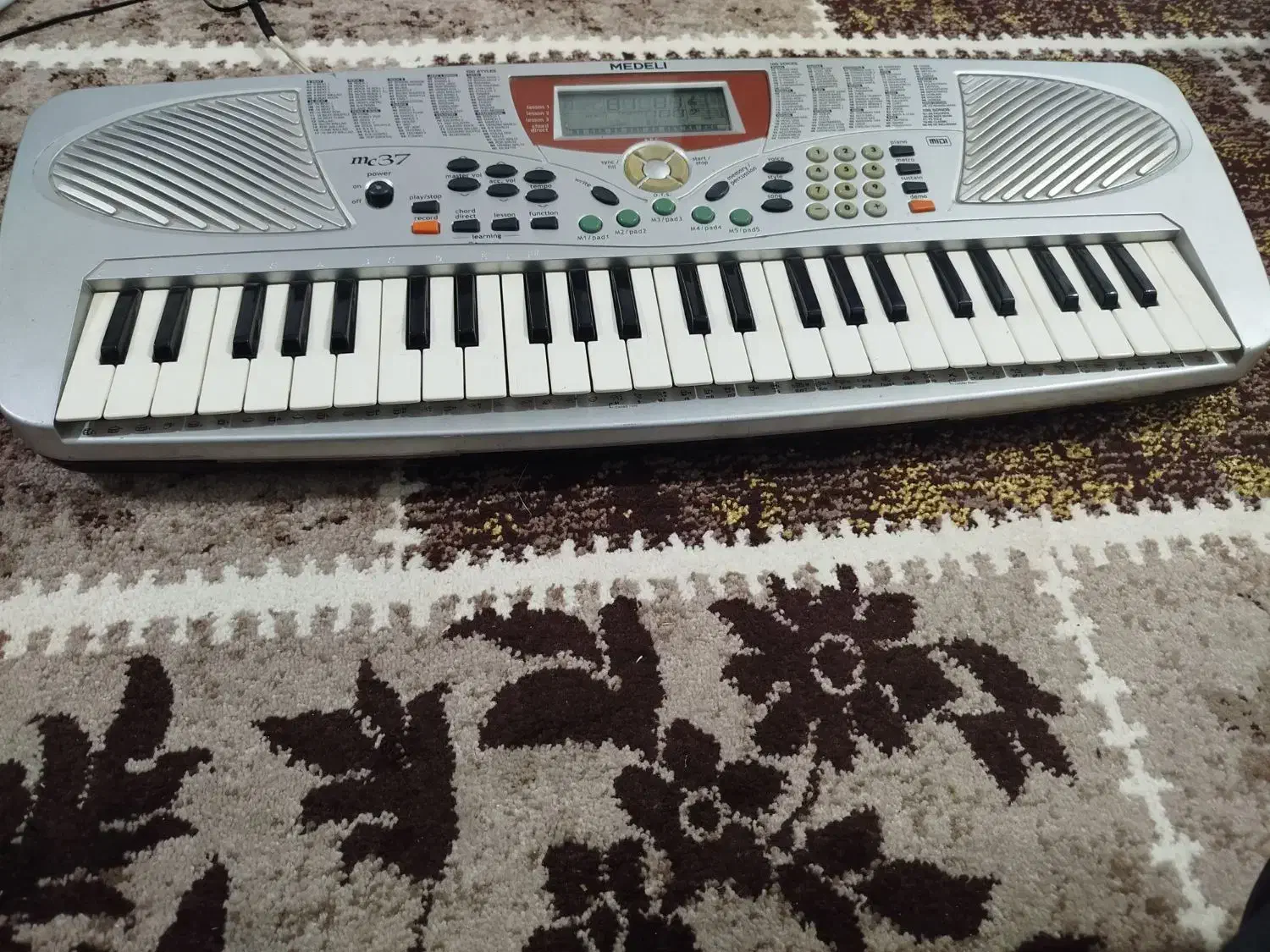 ارگ mc 37|پیانو، کیبورد، آکاردئون|آبپخش, |دیوار