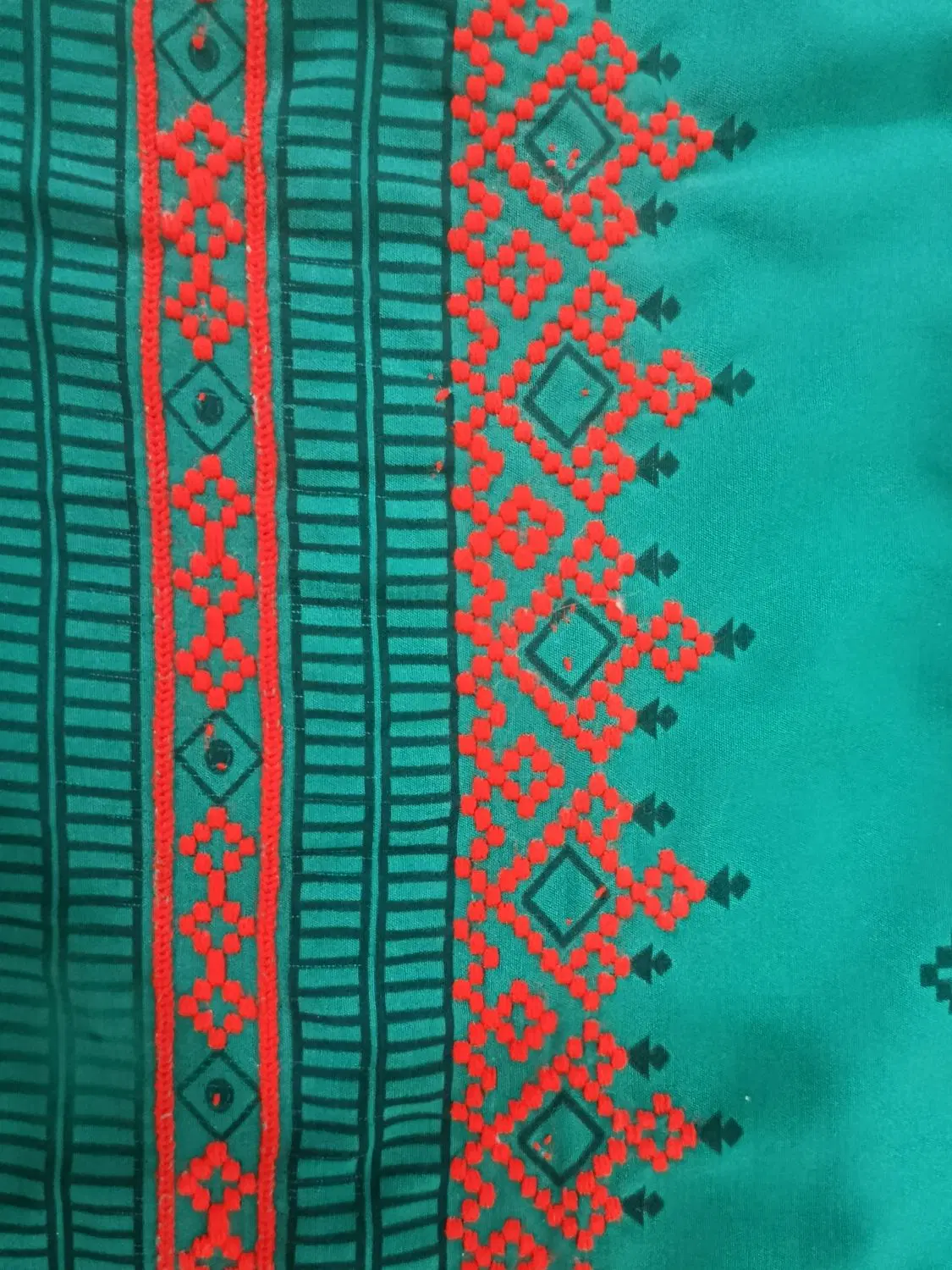 دوچ گر|لباس|سراوان, |دیوار
