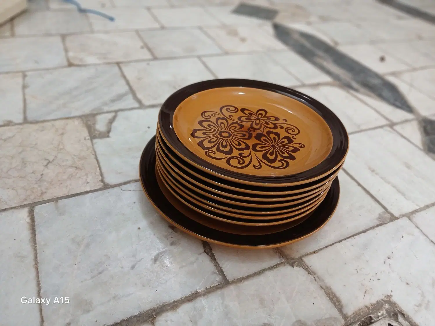 ظرف|ظروف سرو و پذیرایی|قم, قلعه کامکار|دیوار