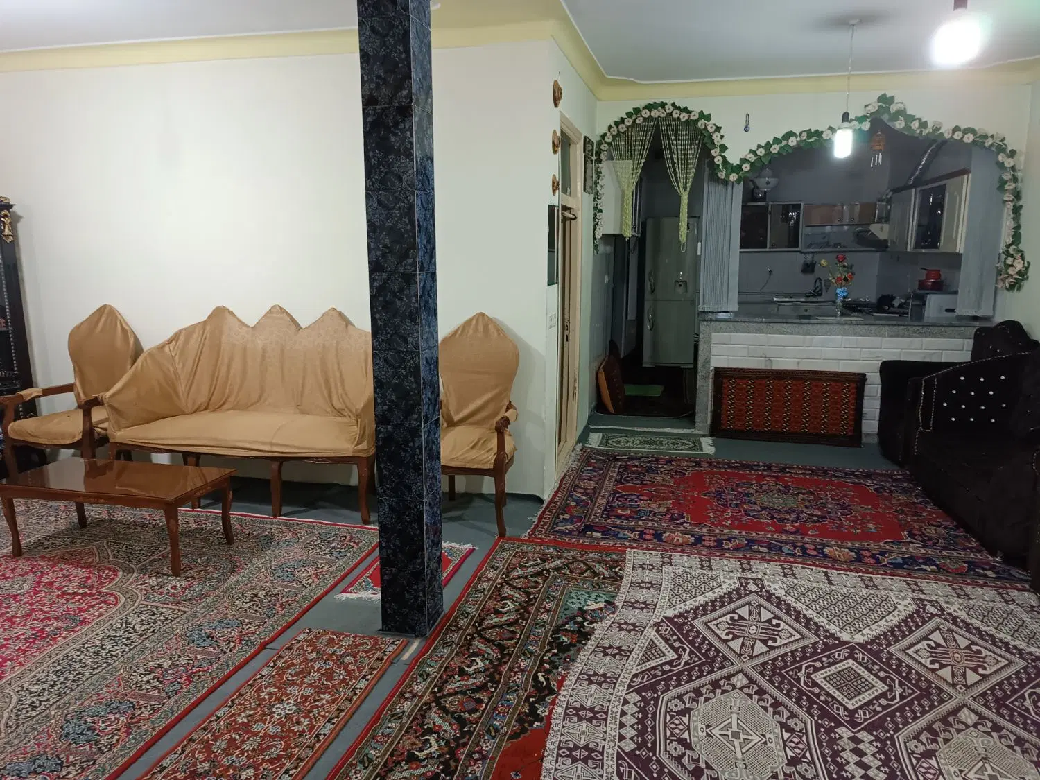 سوییت|اجارهٔ کوتاه‌مدت آپارتمان و سوئیت|ماکو, |دیوار