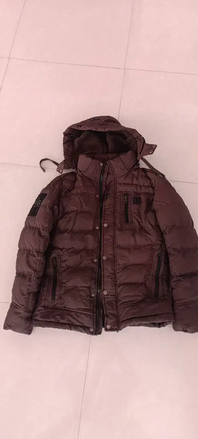 کاپشن|لباس|سهند, |دیوار