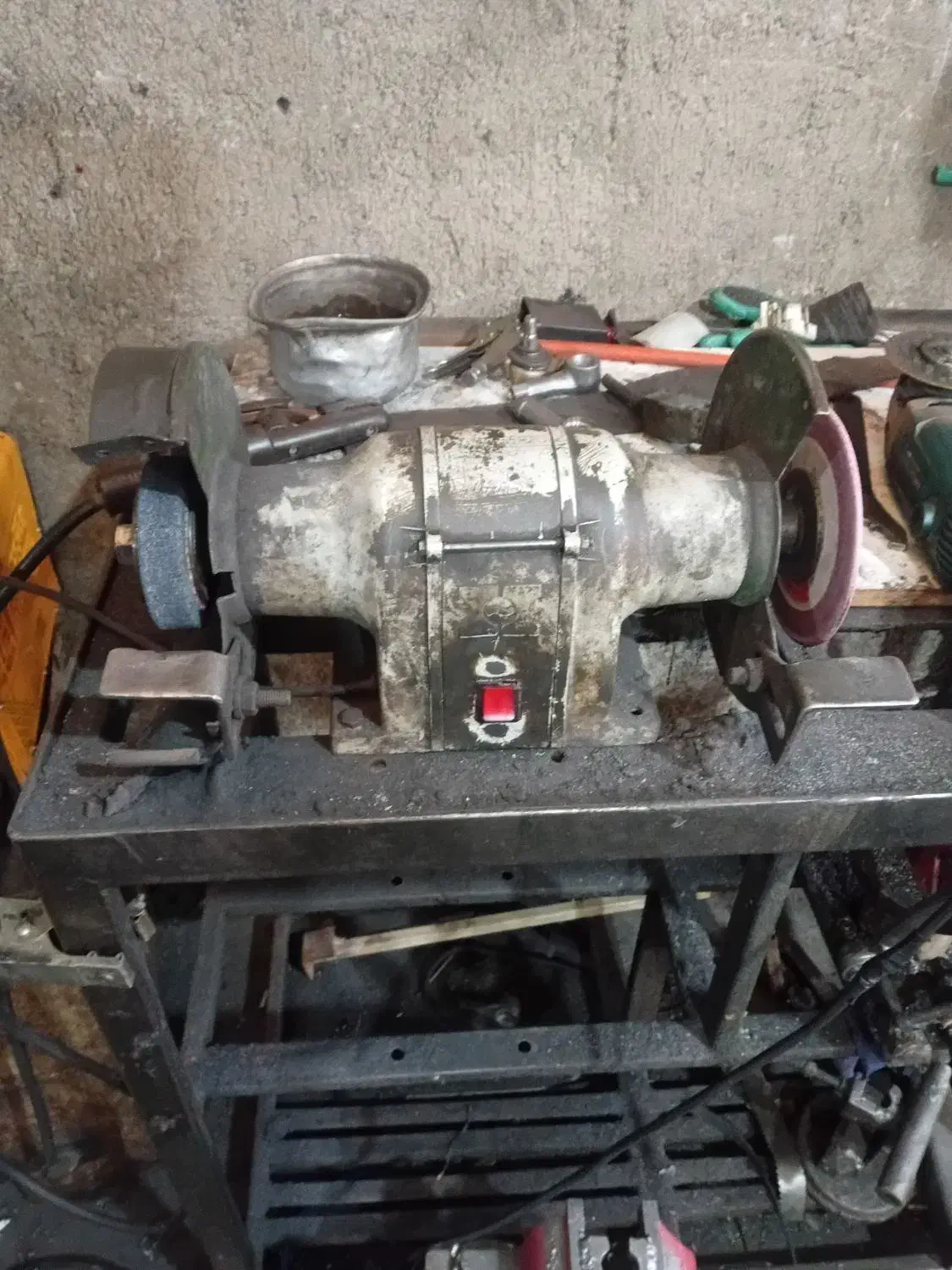 سنگ رومیزی|ابزارآلات|خسروشاه, |دیوار