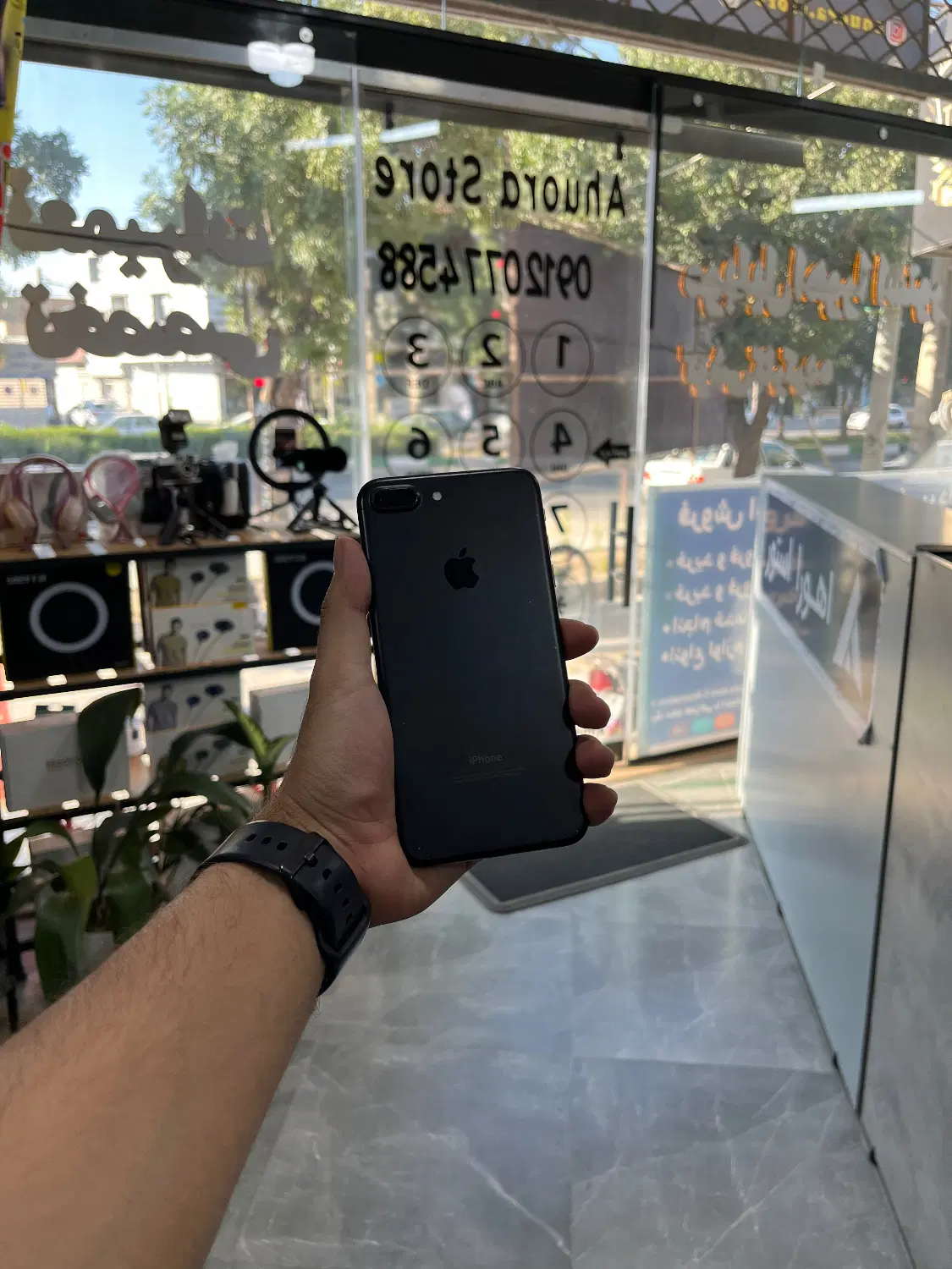 iphone 7 plus|موبایل|قم, تولید دارو و یخچال|دیوار