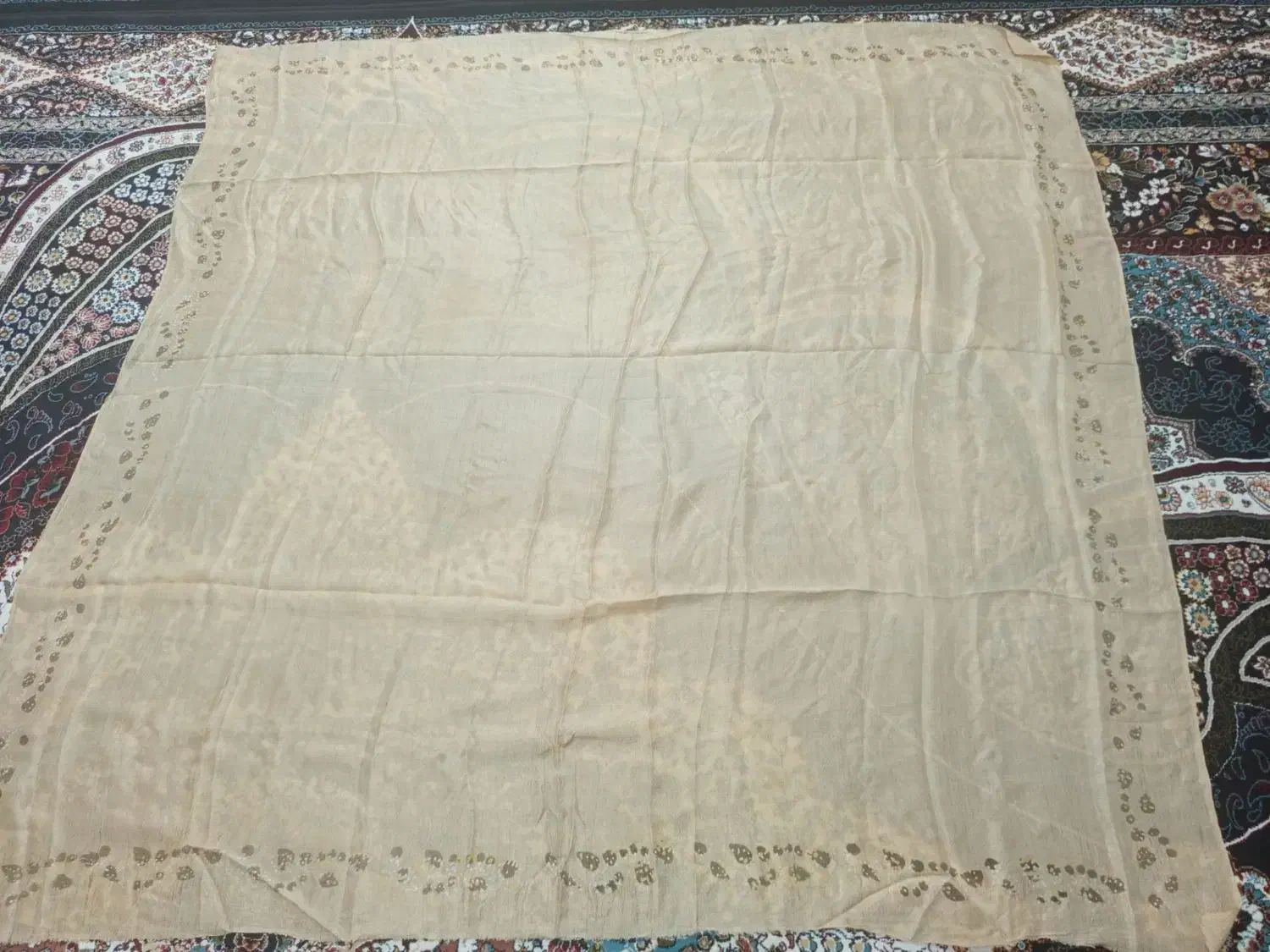 یایلیق|لباس|اردبیل, |دیوار