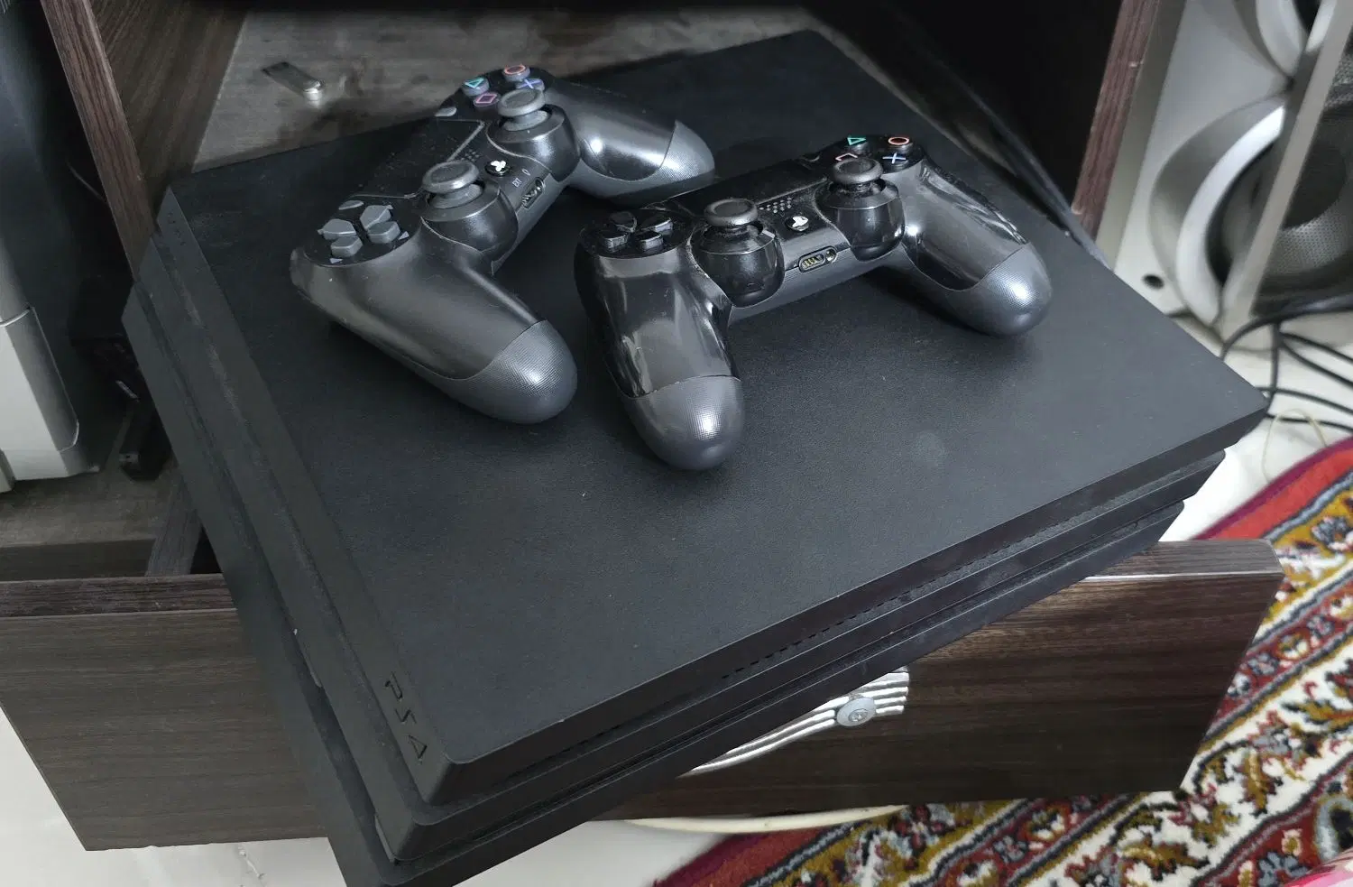 ps4 pro 1tb|کنسول، بازی ویدئویی و آنلاین|بابل, |دیوار