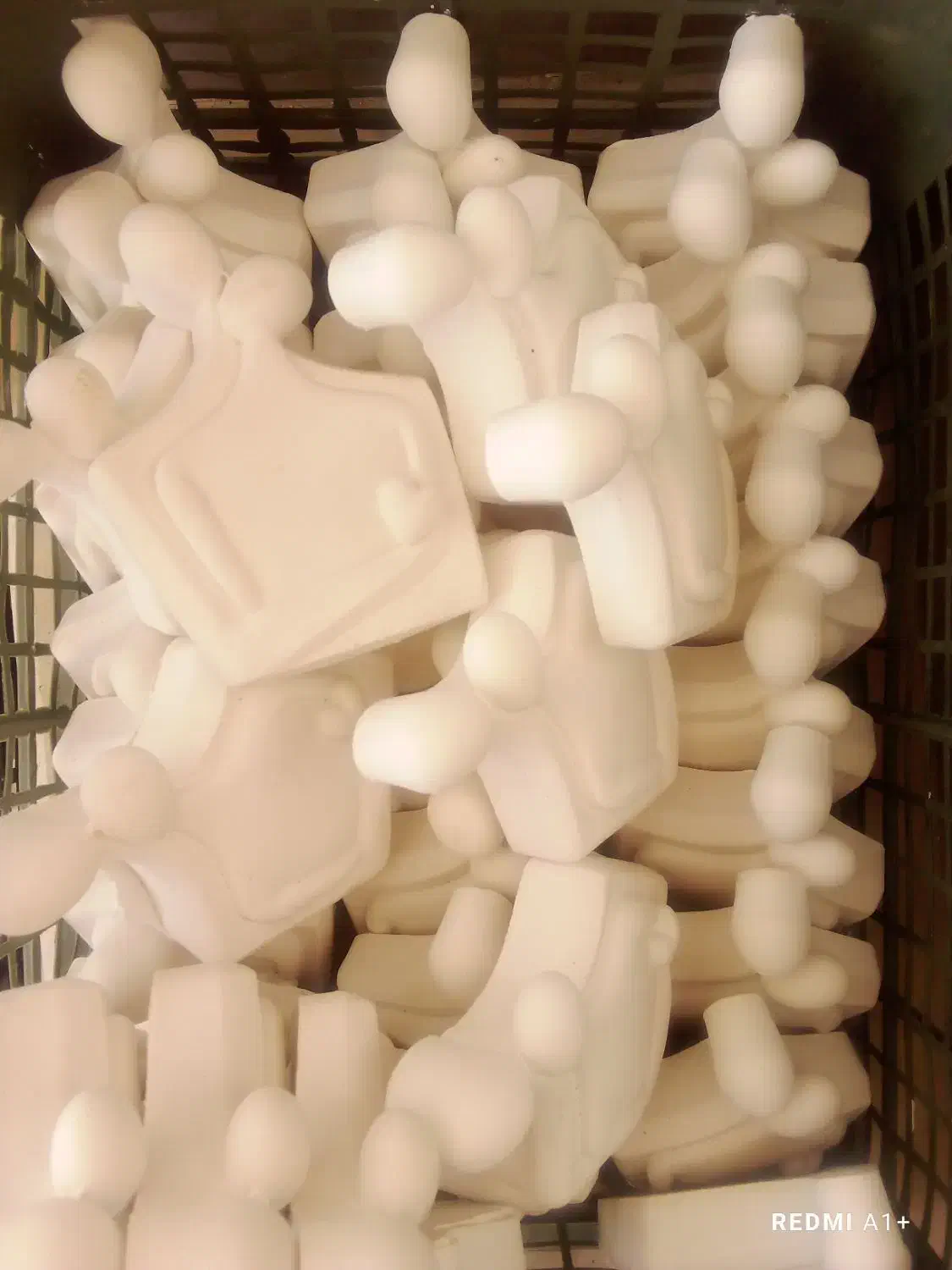 بیس خام|ظروف سرو و پذیرایی|بیرجند, |دیوار