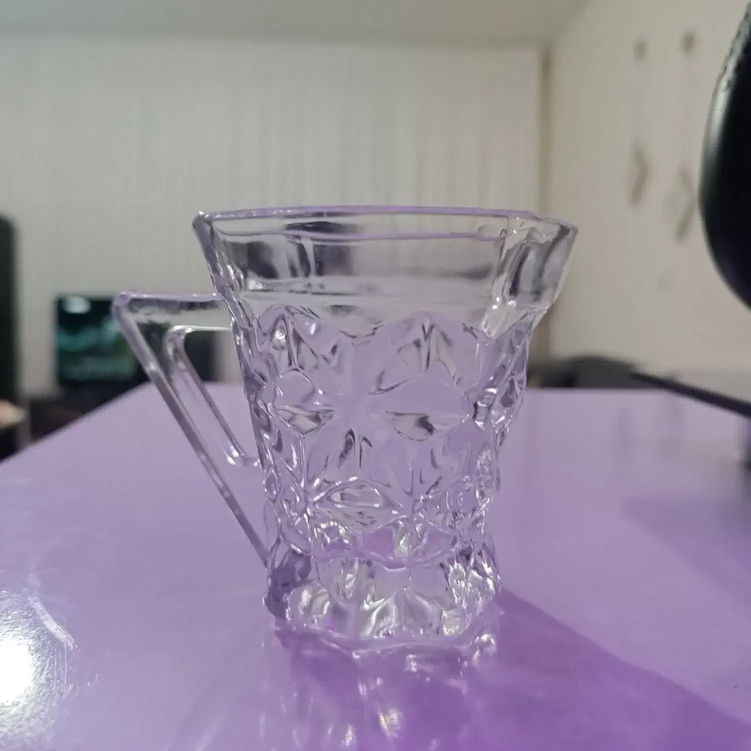 استکان|ظروف سرو و پذیرایی|گلبهار, شهر جدید گلبهار|دیوار