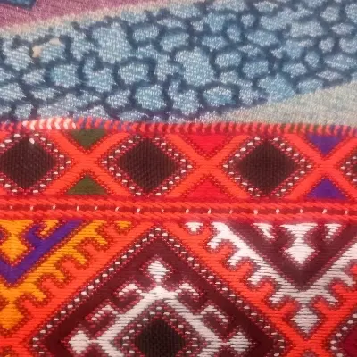 دوچگرم|لباس|ایرانشهر, |دیوار