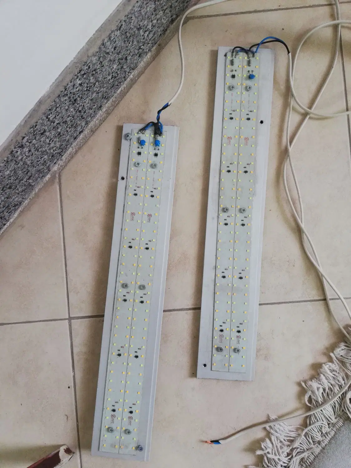 چراغ LED|لامپ و چراغ|نیشابور, هفده شهریور|دیوار
