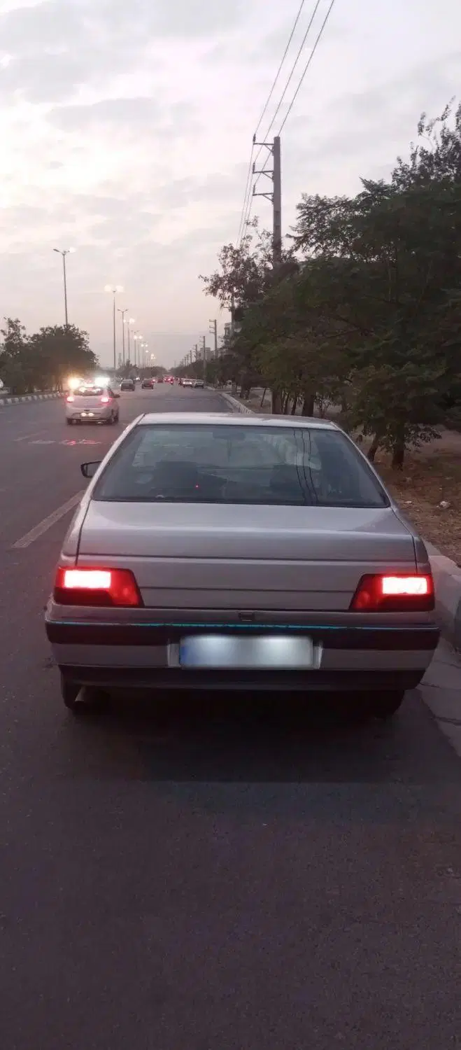 پژو405|خودرو سواری و وانت|تهران, شهید رجایی|دیوار
