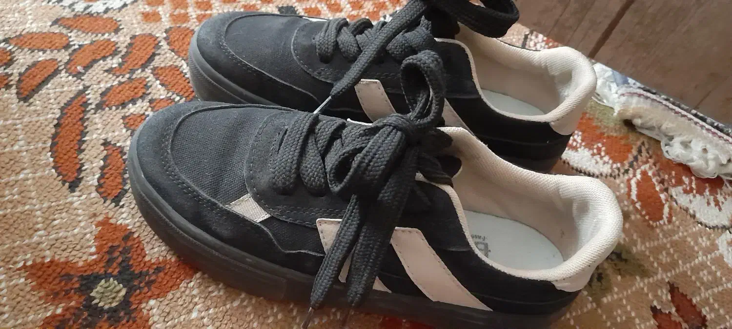 کتانی ۳۸|کیف، کفش، کمربند|بجنورد, |دیوار