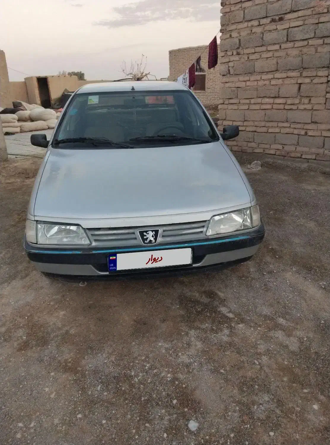 پژو۴۰۵|خودرو سواری و وانت|زابل, |دیوار