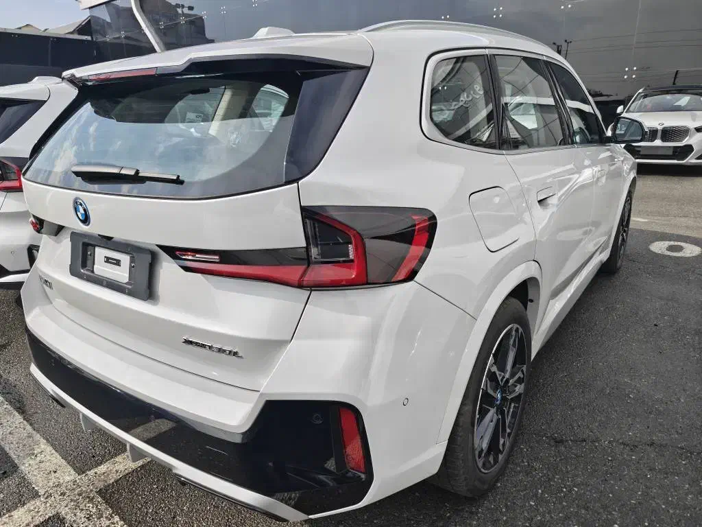 BMW Ix12026|خودرو سواری و وانت|تهران, آسمان|دیوار